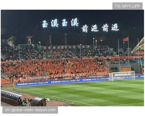 云南玉昆地面传控追求细腻 但防守注意力集中度需要加强